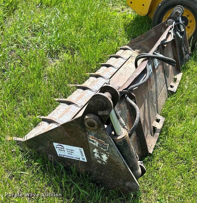 image for item DO4973 FFC  72" W 4-in-1 skid steer bucket