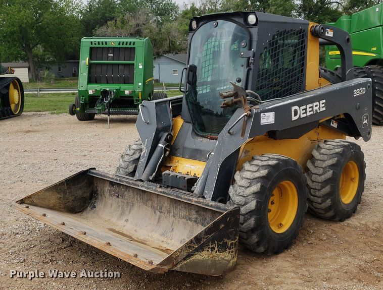 image for item DP7876 2012 John Deere 332D  skid steer loader