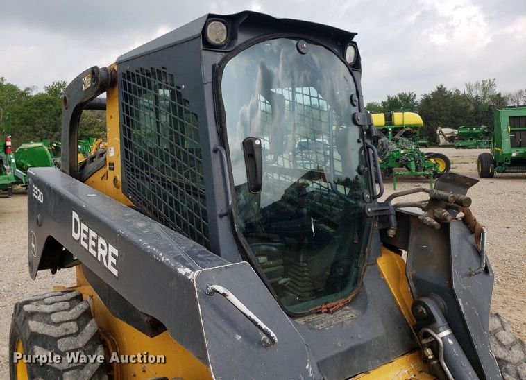image for item DP7876 2012 John Deere 332D  skid steer loader