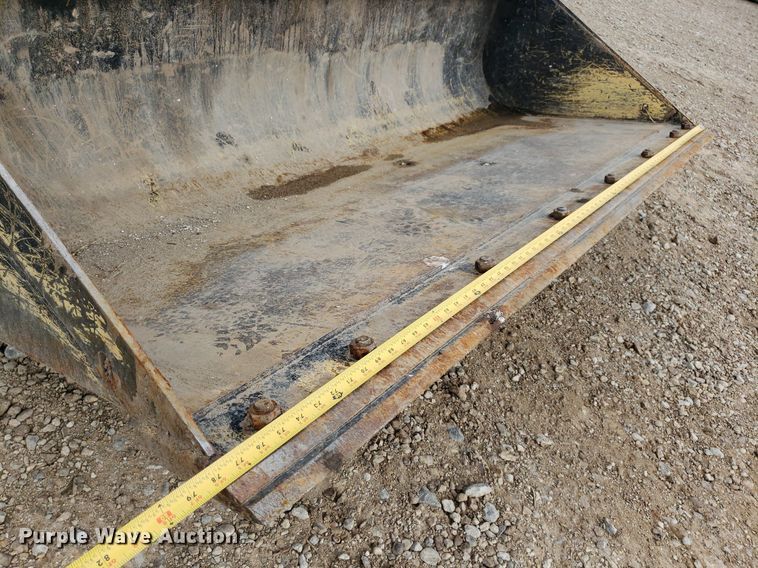 image for item DP7876 2012 John Deere 332D  skid steer loader