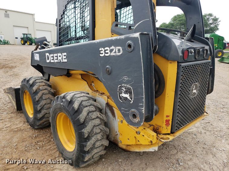 image for item DP7876 2012 John Deere 332D  skid steer loader