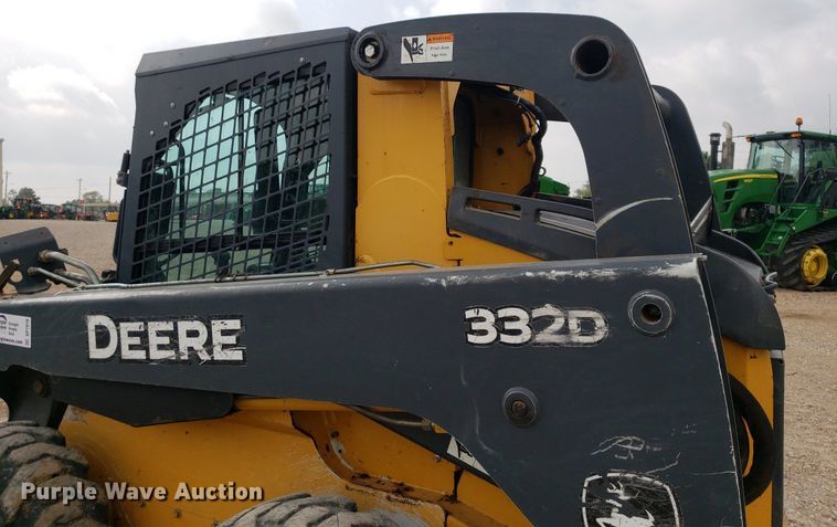 image for item DP7876 2012 John Deere 332D  skid steer loader