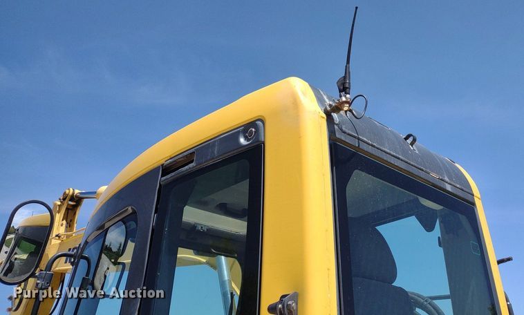 image for item DQ1709 2010 Komatsu PC138USLC-8  excavator