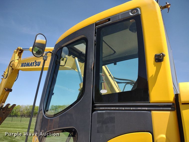 image for item DQ1709 2010 Komatsu PC138USLC-8  excavator