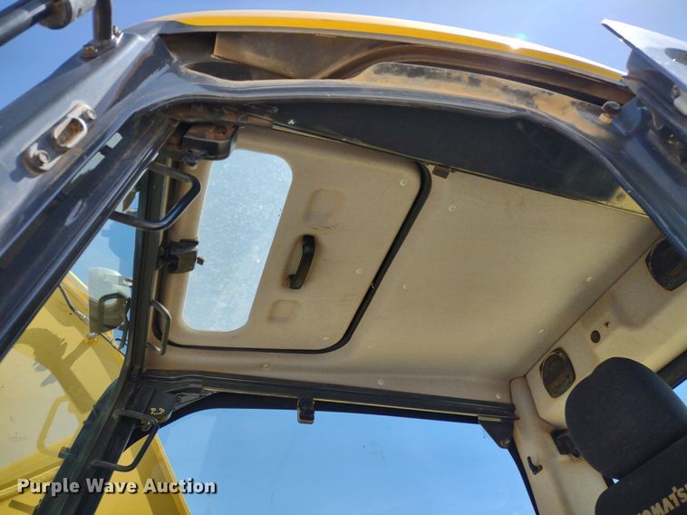 image for item DQ1709 2010 Komatsu PC138USLC-8  excavator