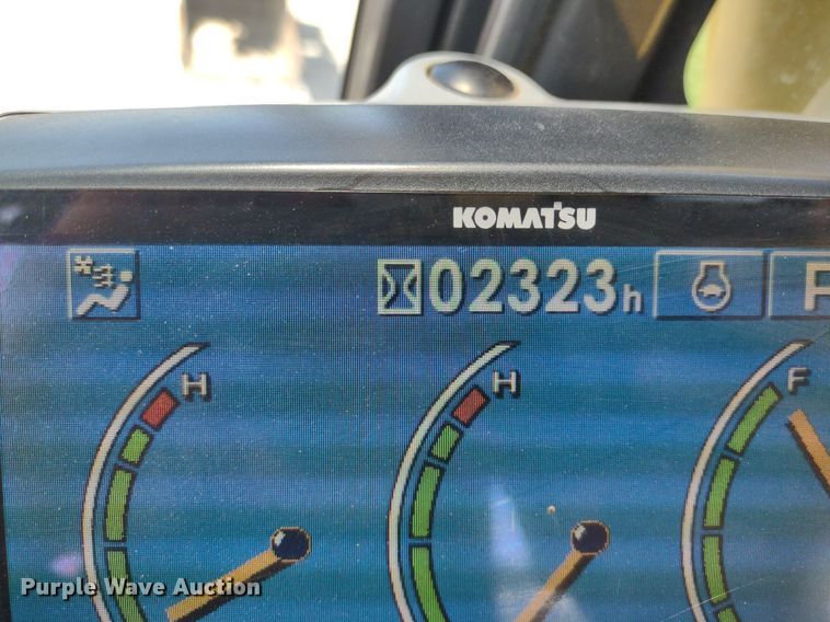 image for item DQ1709 2010 Komatsu PC138USLC-8  excavator