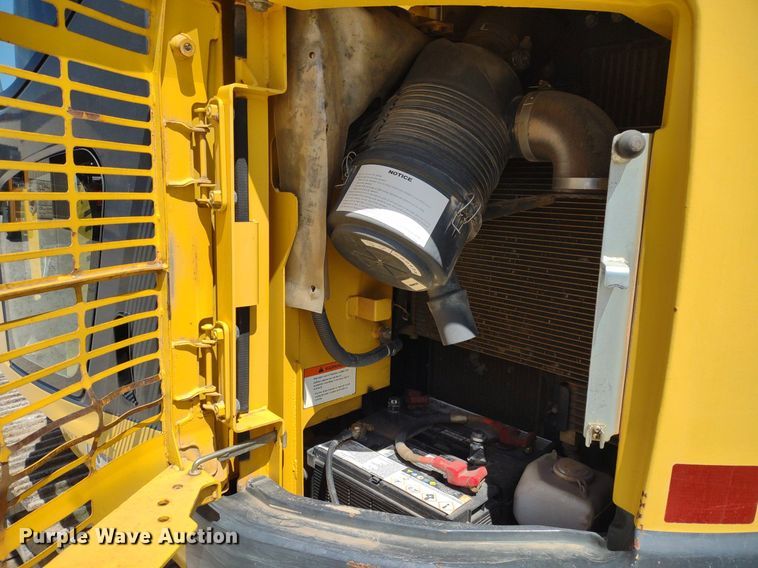 image for item DQ1709 2010 Komatsu PC138USLC-8  excavator