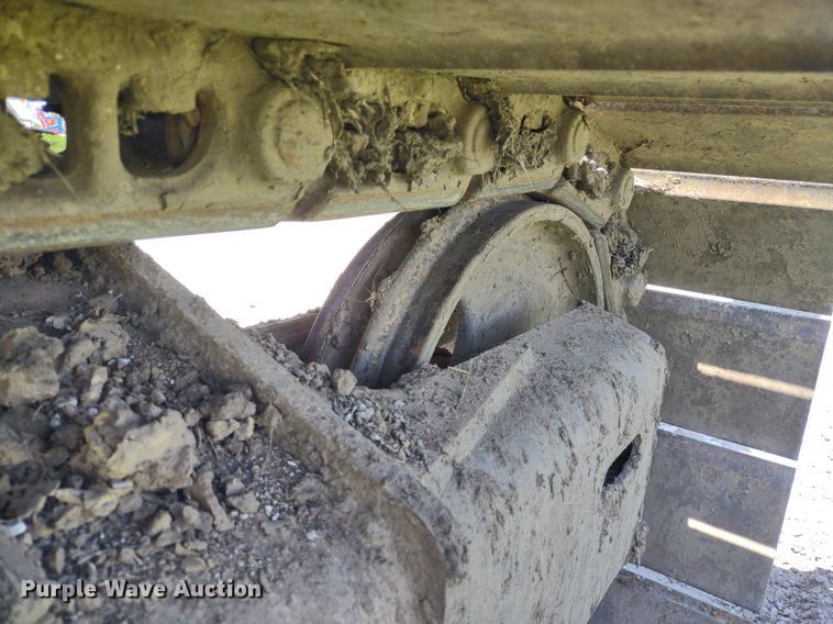 image for item DQ1709 2010 Komatsu PC138USLC-8  excavator