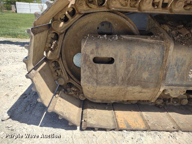 image for item DQ1709 2010 Komatsu PC138USLC-8  excavator