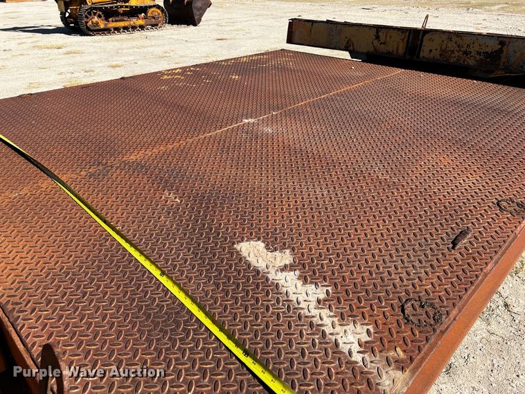 image for item DQ1952 1961 Fontaine  tilt deck equipment trailer