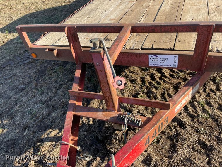 image for item DQ5734 2003 May  Utility trailer