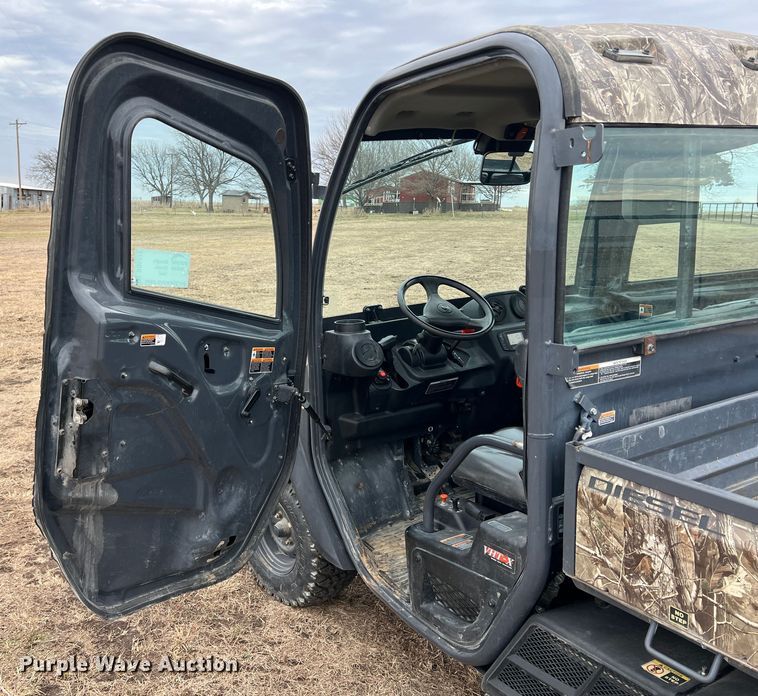 image for item DQ5777 2015 Kubota RTV-X1100C  utility vehicle