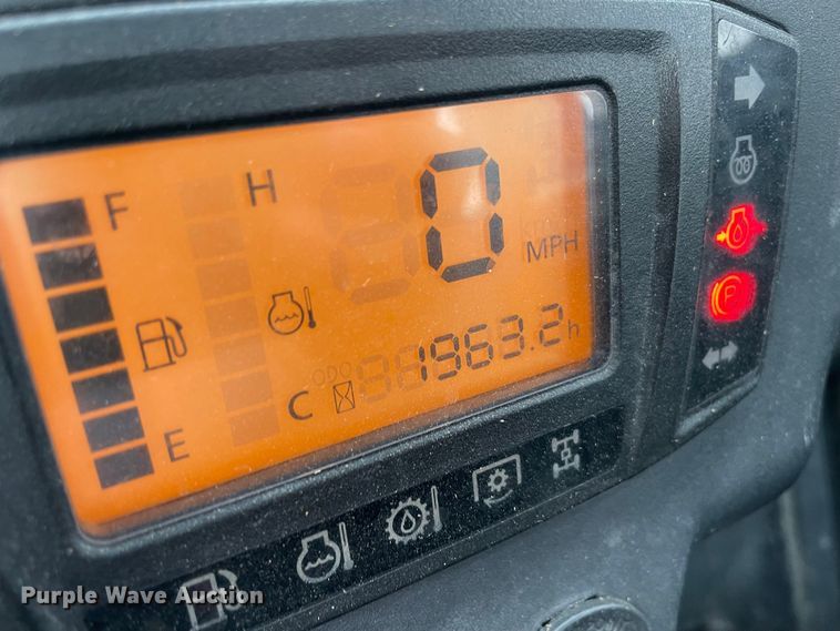 image for item DQ5777 2015 Kubota RTV-X1100C  utility vehicle