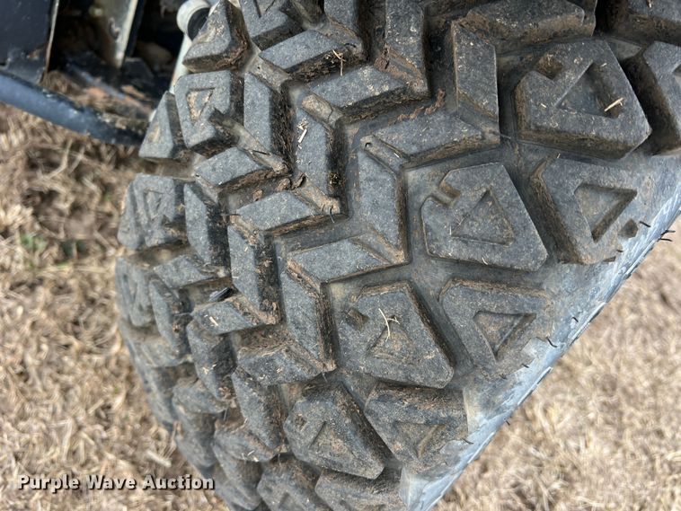 image for item DQ5777 2015 Kubota RTV-X1100C  utility vehicle