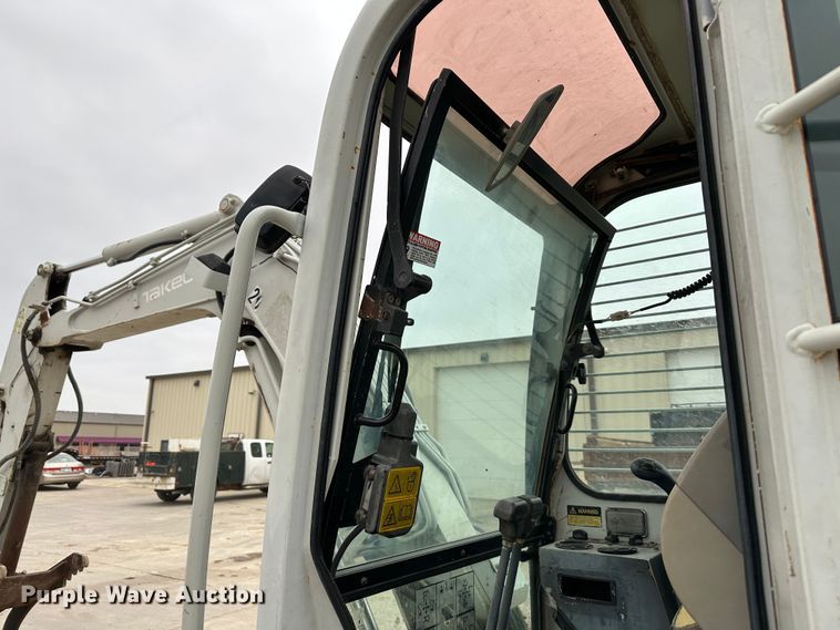 image for item DR5035 2007 Takeuchi TB153FR  mini excavator