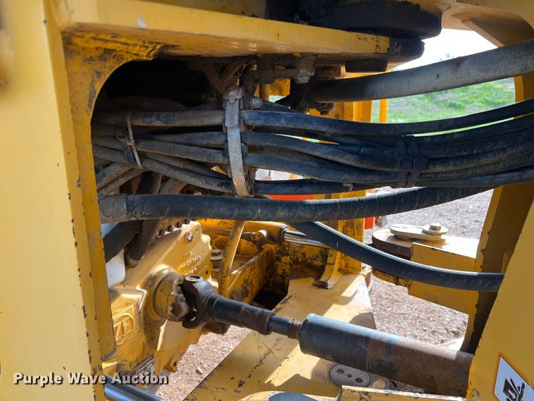 image for item DR5571 2001 John Deere 444H  high lift wheel loader