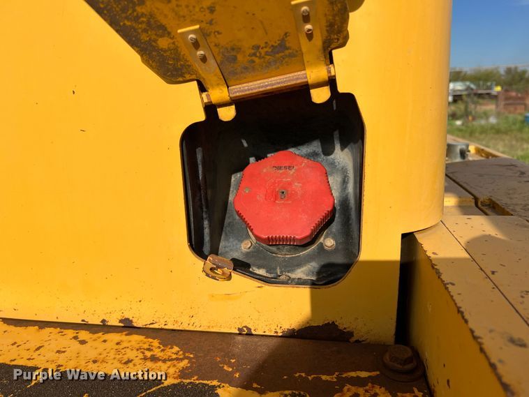 image for item DR5571 2001 John Deere 444H  high lift wheel loader