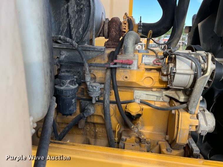 image for item DR5571 2001 John Deere 444H  high lift wheel loader