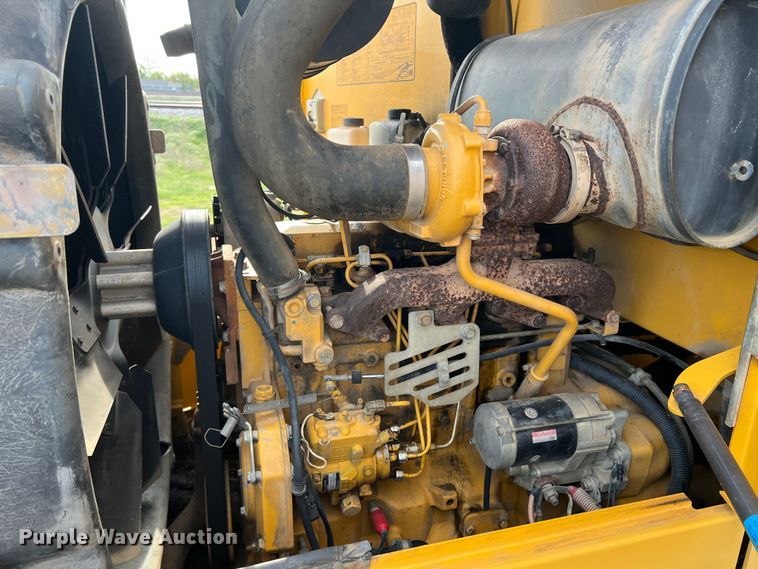 image for item DR5571 2001 John Deere 444H  high lift wheel loader