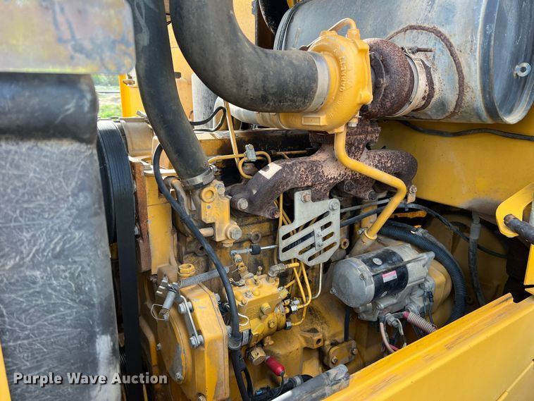 image for item DR5571 2001 John Deere 444H  high lift wheel loader