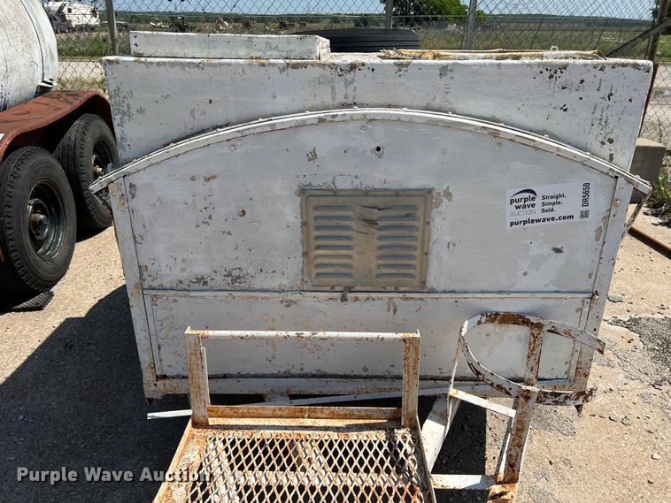 image for item DR5650 Shop built  kennel trailer