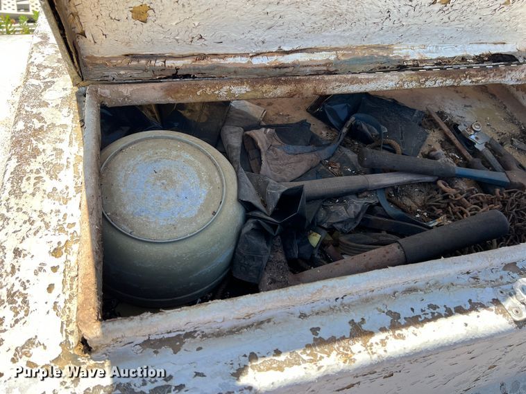 image for item DR5650 Shop built  kennel trailer