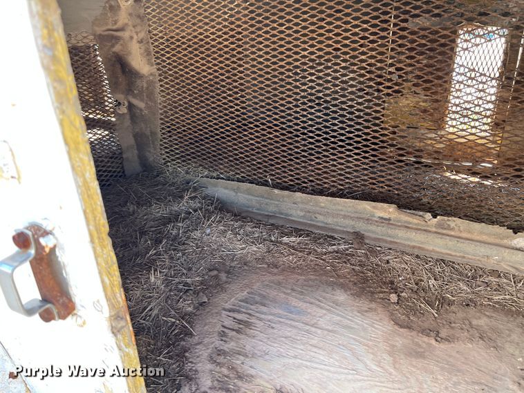 image for item DR5650 Shop built  kennel trailer