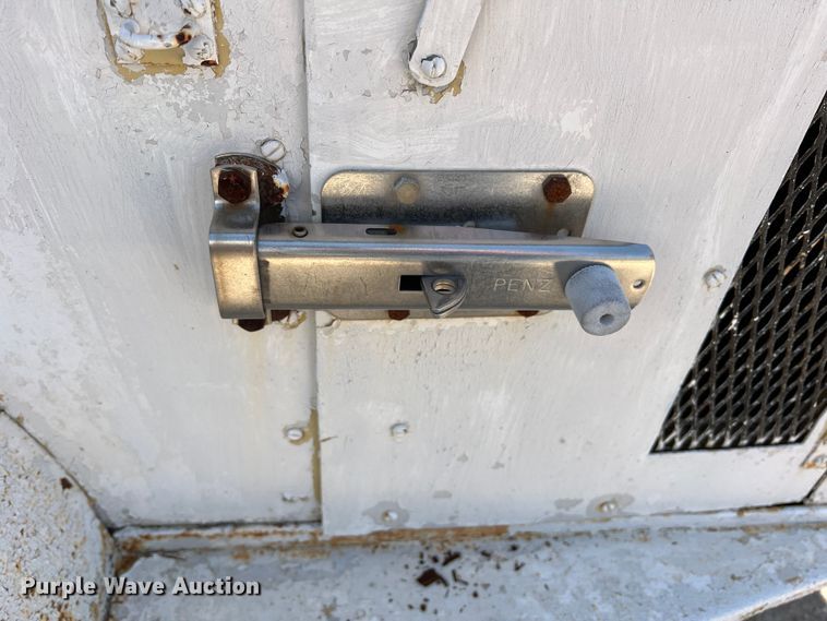 image for item DR5650 Shop built  kennel trailer