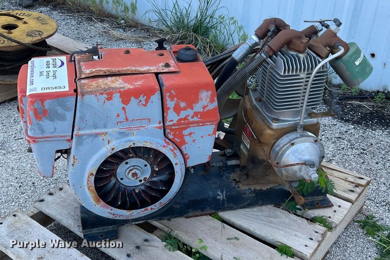 image for item DR5653 Dayton 3Z181B  air compressor