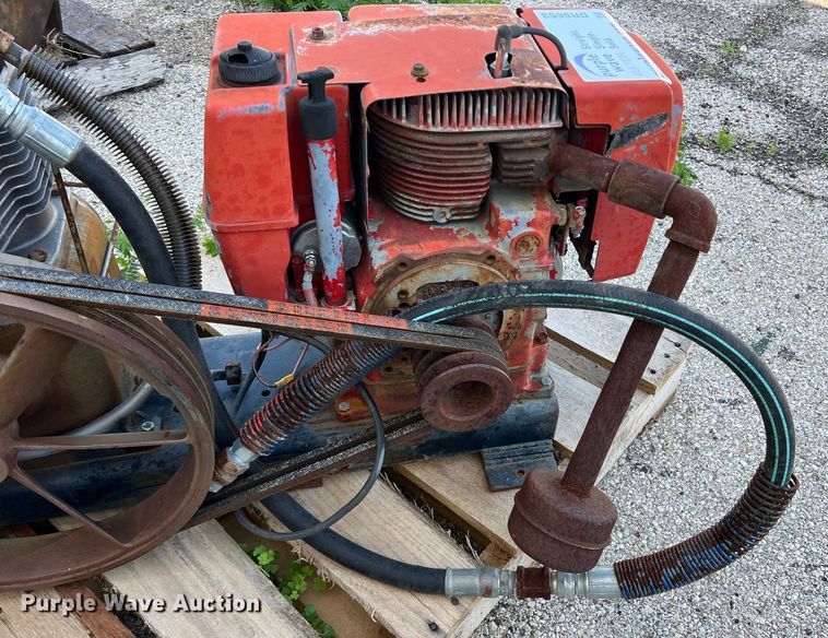 image for item DR5653 Dayton 3Z181B  air compressor