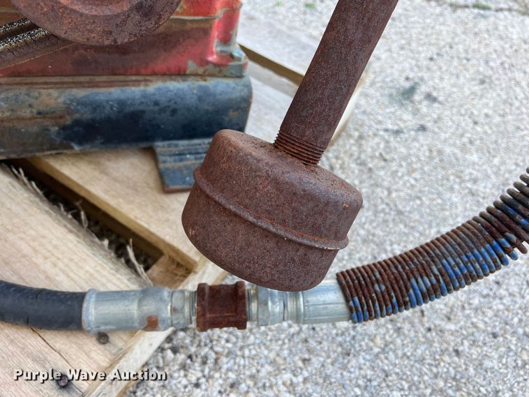 image for item DR5653 Dayton 3Z181B  air compressor