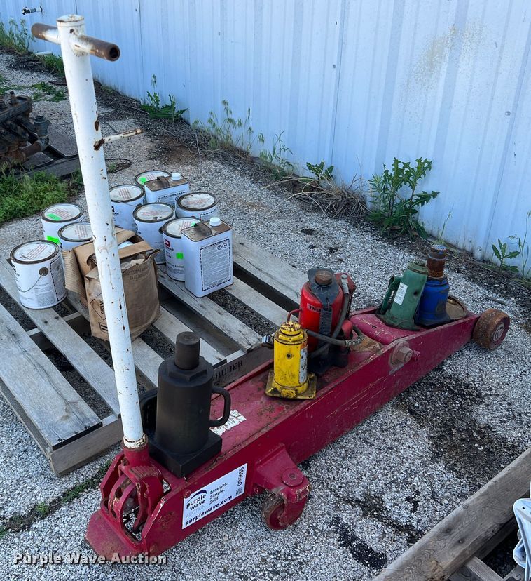 image for item DR5655 Jacks