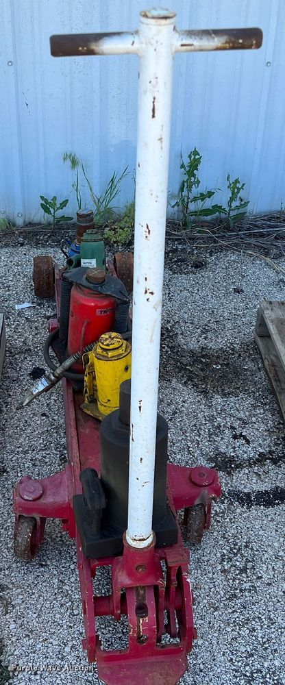 image for item DR5655 Jacks