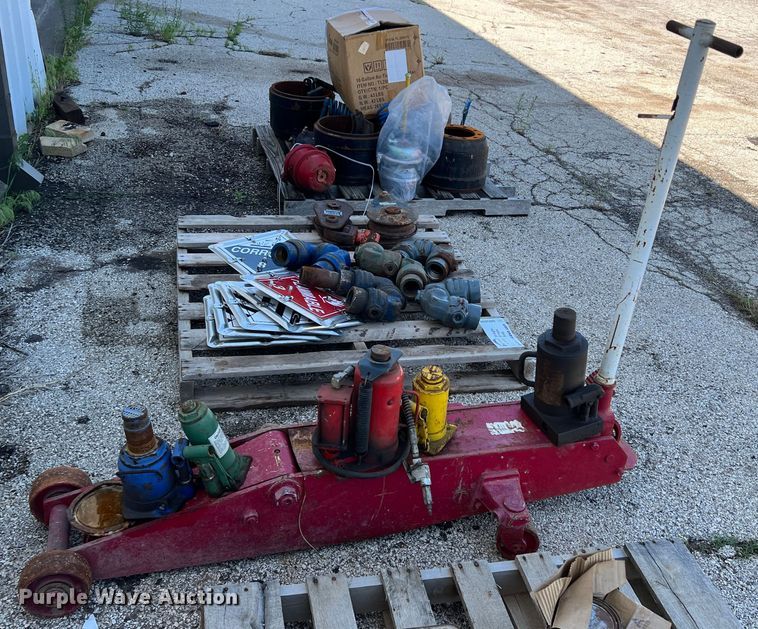 image for item DR5655 Jacks