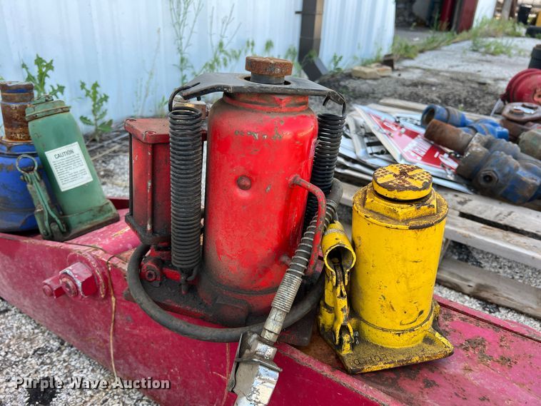 image for item DR5655 Jacks