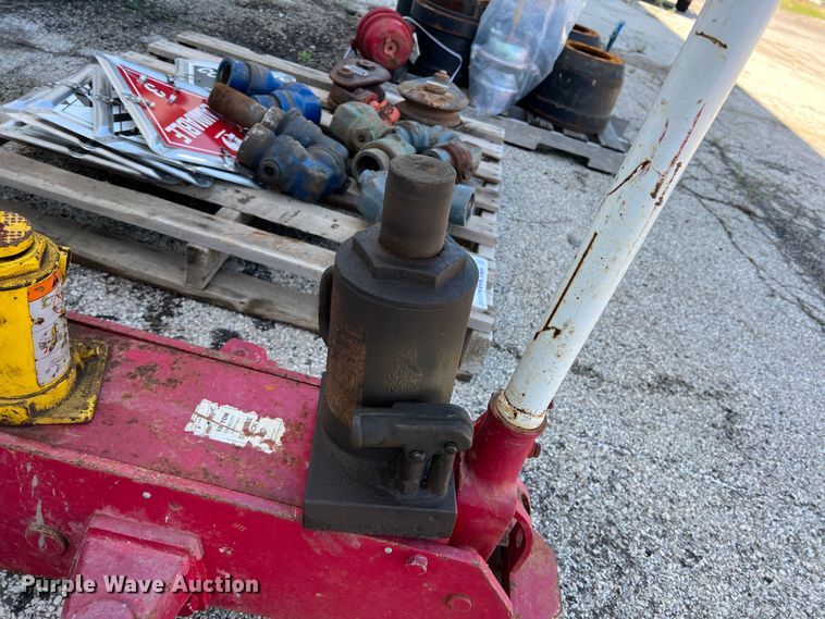 image for item DR5655 Jacks