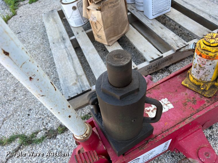 image for item DR5655 Jacks