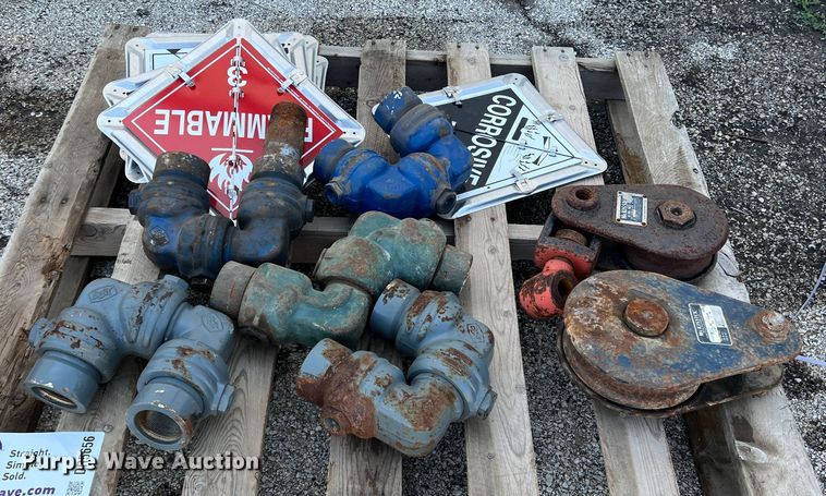 image for item DR5656 Tools