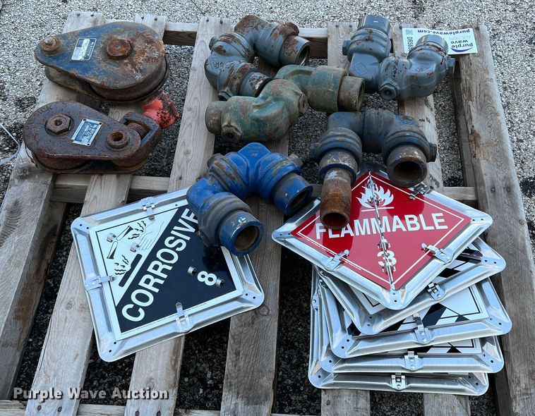 image for item DR5656 Tools