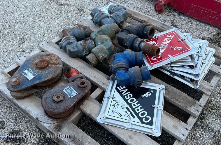 image for item DR5656 Tools