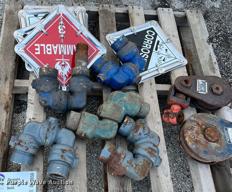 image for item DR5656 Tools