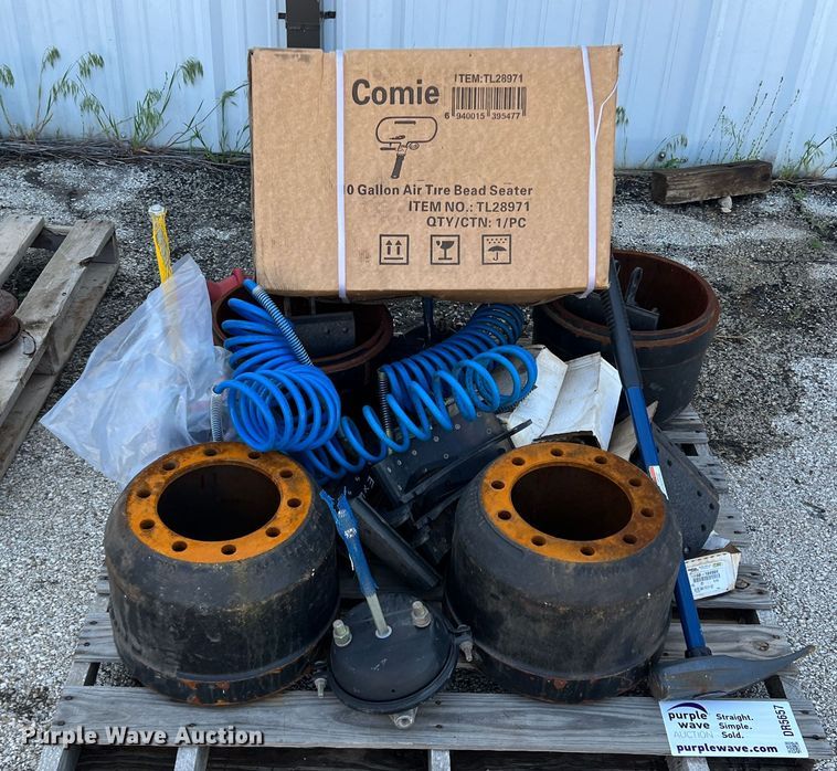 image for item DR5657 Truck tractor brake parts