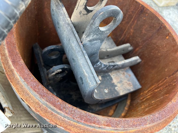 image for item DR5657 Truck tractor brake parts