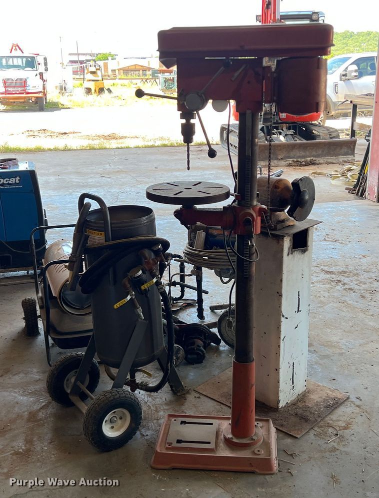 image for item DR5658 Tools