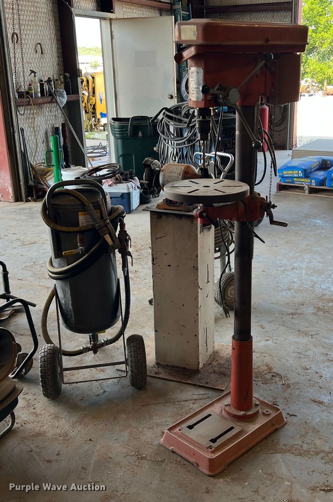 image for item DR5658 Tools