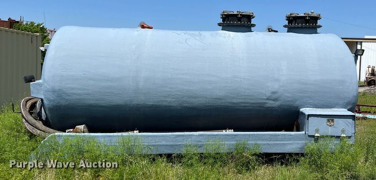 image for item DR5660 Glass King  vacuum tank bed