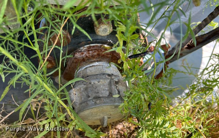 image for item DR5660 Glass King  vacuum tank bed