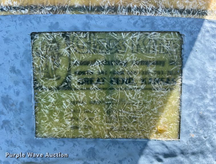 image for item DR5660 Glass King  vacuum tank bed