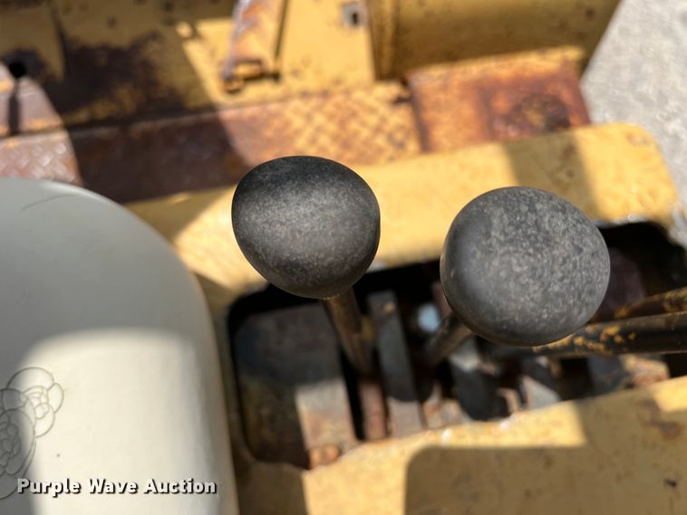 image for item DR5661 Caterpillar 494R  forklift