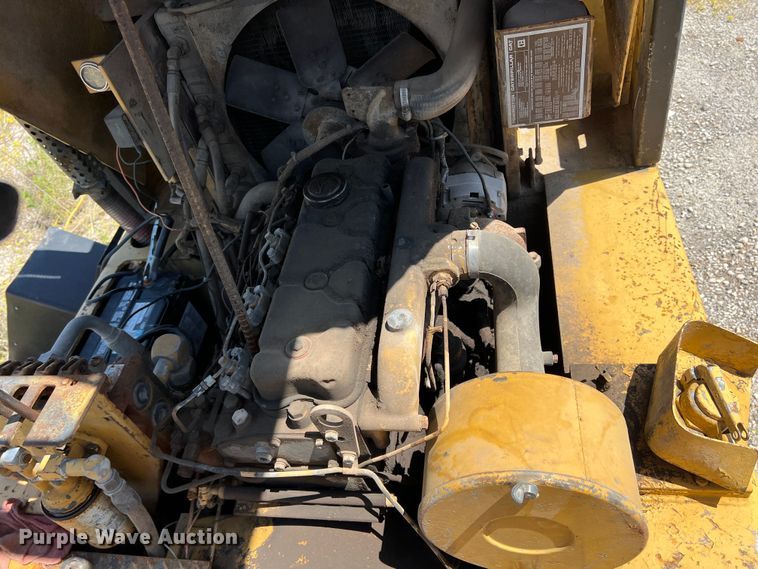 image for item DR5661 Caterpillar 494R  forklift